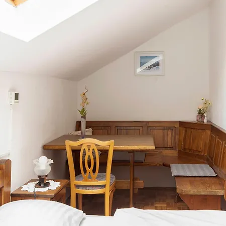 Mili Vrh Couette-café Kamnik
